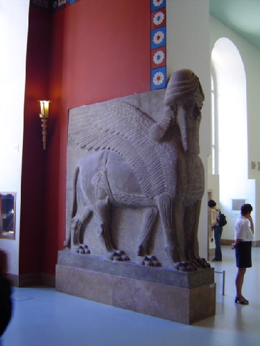 Statuaire assyrienne